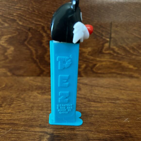 LOONEY TUNES Vintage Sylvester Pez Candy Dispenser - Picture 2 of 4